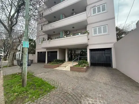 Tomás Nother 1100