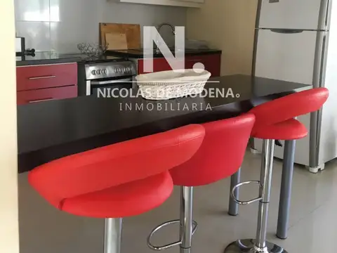 Casa 5 ambientes con 3 baños