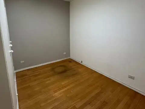 Federico Lacroze 2300, Piso 1