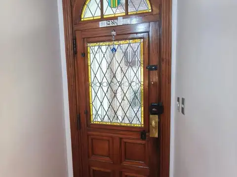 Casa 5 ambientes con 5 baños