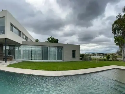 Casa Chalet  en Alq. Temporario en San Matias - Area 5, San Matias, Escobar