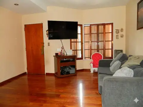 Depto Tipo Casa en Venta de 3 dormitorios
