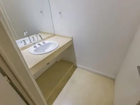 Departamento en Venta al Este