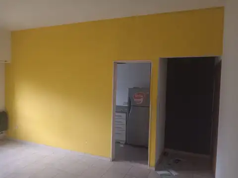 Departamento en Alquiler en Sarandi, $ 430.000