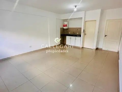 Calle 12 4765