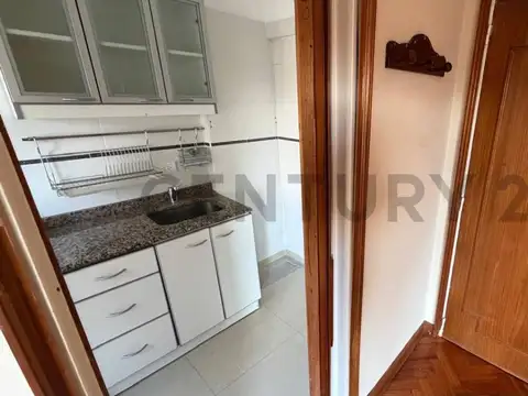 Casa 2 ambientes con 1 baño