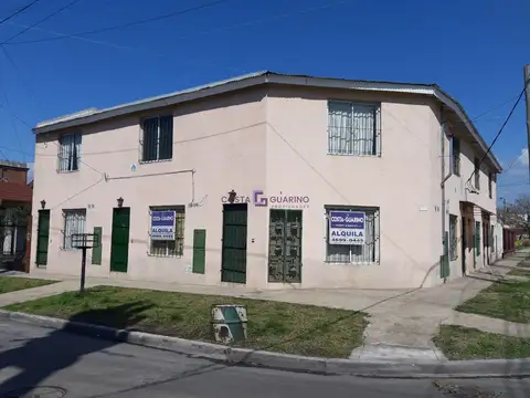 Departamento de 2 ambientes en primer piso al frente