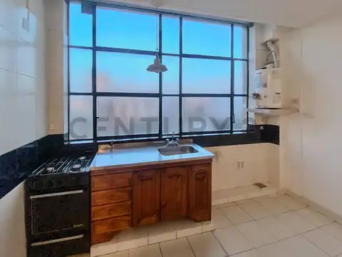 Venta Monoambiente luminoso y reciclado en Velez Sarfield, CABA