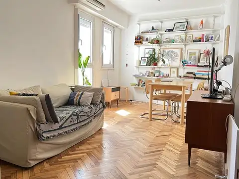 VENTA SEMIPISO 3 AMB COLEGIALES