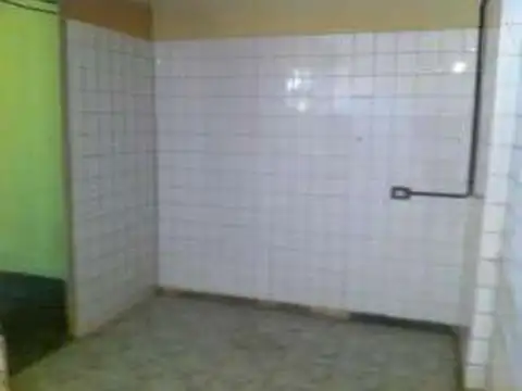 Local en Venta en Flores, USD 160.000