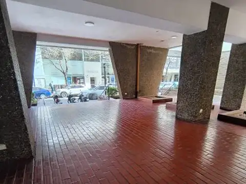 Departamento en venta de 1 Dormitorio en Córdoba y Bv. Oroño
