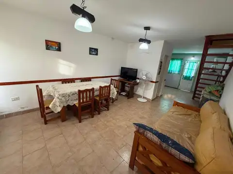 1 e/ 6 y Avenida 8