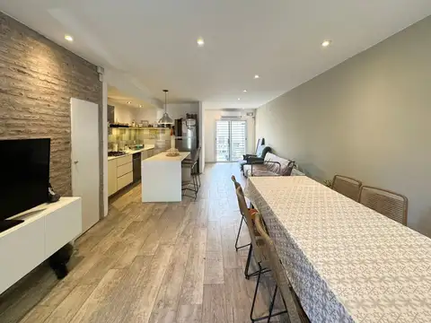 Depto Tipo Casa en Venta con 1 cocheras