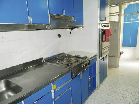 Departamento 4 ambientes con 3 baños