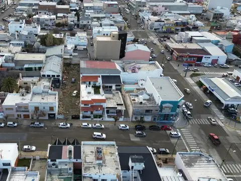 TERREN0 (10X50) 500 m2 - Dorrego entre Alem y Alvear