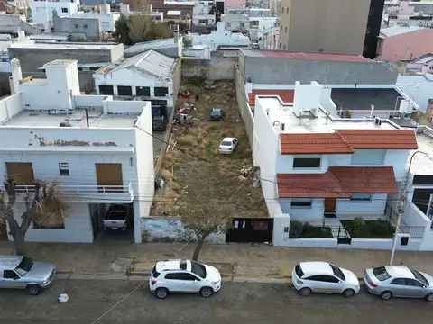 CENTRO DE COMODORO RIVADAVIA - TERRENO DE 10 X 50