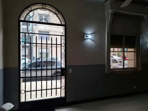 Departamento 7 ambientes con 2 baños