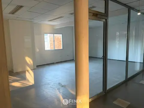 Oficina en Alquiler en Posadas, $ 400.000