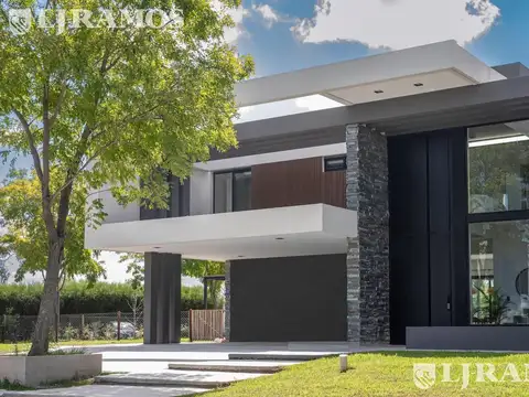 Casa en Alquiler en Puertos - Barrio Marinas, USD 3.500