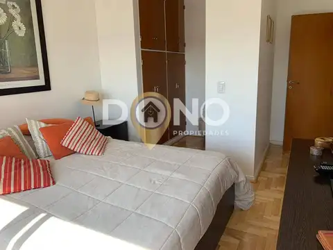 Depto Tipo Casa 4 ambientes con 3 baños