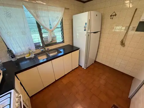Casa  en Venta - Barrio Los Pinos - Exaltación de la Cruz