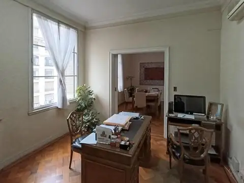 ALQUILER - OFICINA - MICRO CENTRO - 3 DESPACHOS - MUY BUEN E