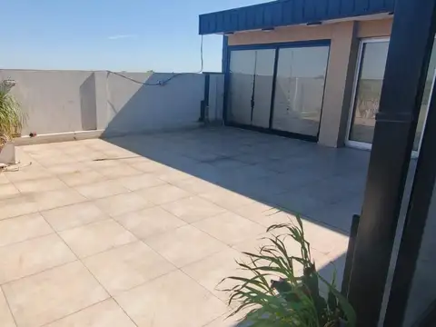 Departamento en Alquiler en José Clemente Paz, $ 950.000