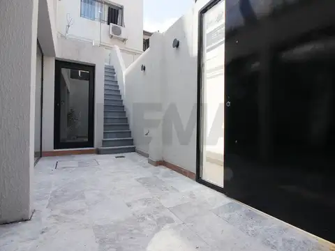 Depto Tipo Casa en Venta al Sureste
