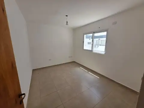 Departamento de 2 dormitorios en alquiler céntrico