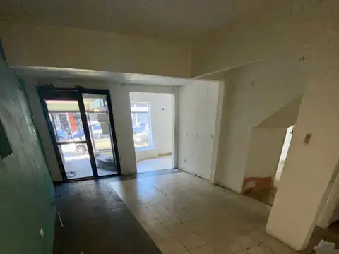 Local en Alquiler en Lanus Este, $ 2.000.000