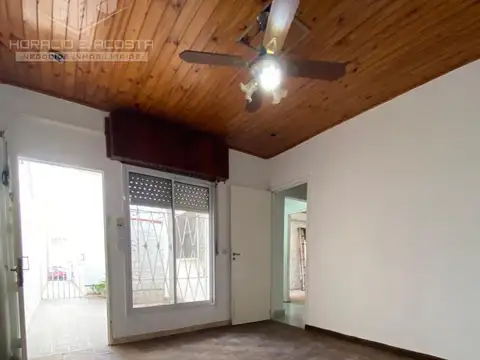 Depto Tipo Casa en Venta de 1 dormitorio