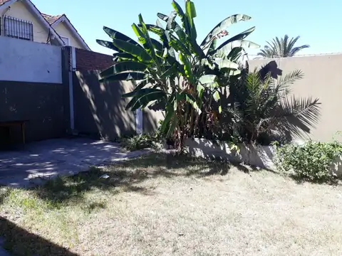 Terreno en Venta 50  mts Fondo