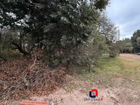 Terreno en Venta en Villa Catalina, USD 27.000