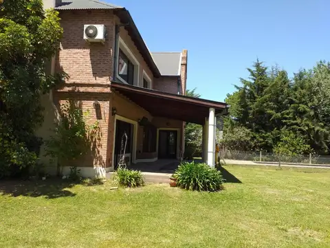Casa en Alquiler Temporal en Bella Vista, USD 3.800