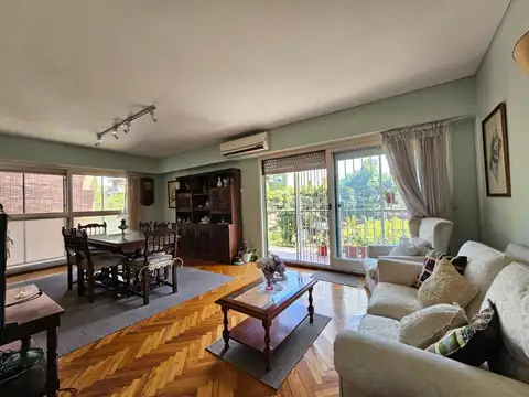 LADISLAO MARTINEZ 100, Piso 1