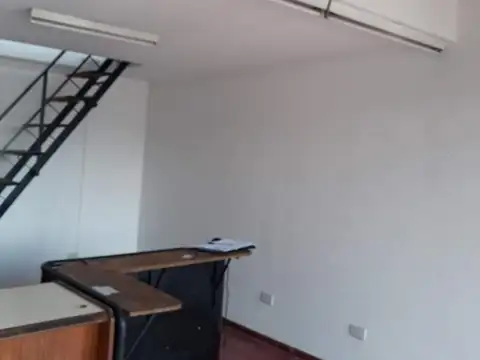 Local en Venta. Arijón y Oroño