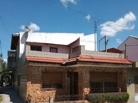 DOS PROPIEDADES EN UN MISMO LOTE BARRIO SARMIENTO