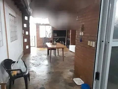 Casa en Venta en Moreno, USD 99.000