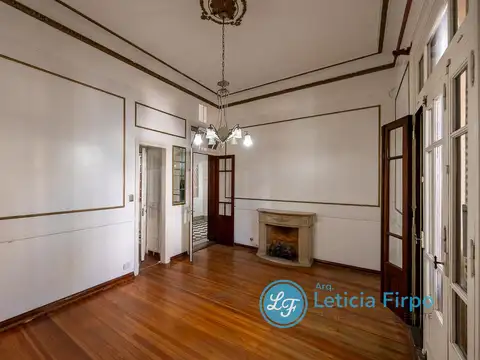 Depto Tipo Casa en Venta 90 años