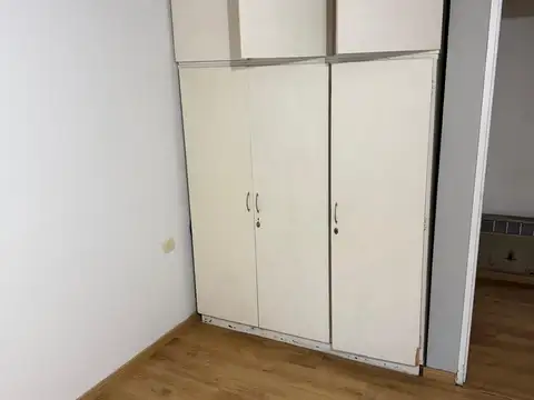 Casa en Alquiler con 1 cochera