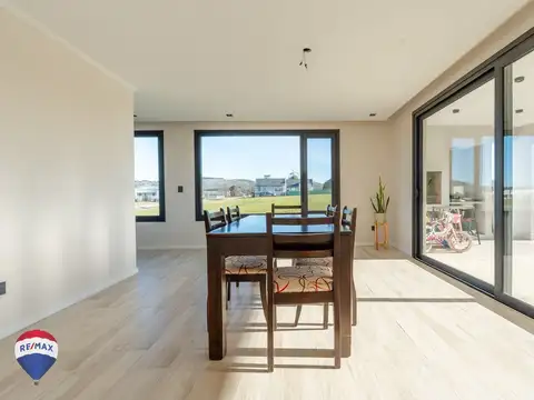 Casa Moderna Club de Campo La Vaguada Tandil