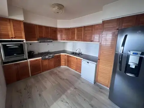 Av. Colón 2964, B7600FYW Mar del Plata, Provincia de Buenos Aires, Argentina, Mar Del Plata, Buenos Aires, Argentina.