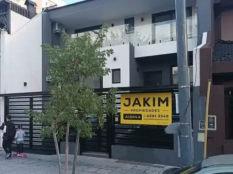V. PUEYRREDON ALQUILER CASA 4 AMBIENTES