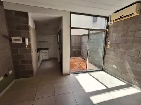 Depto Tipo Casa en Alquiler en Villa Urquiza, $ 780.000