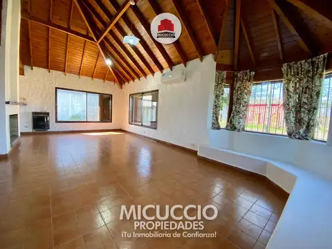 Casa en Alquiler en Belen De Escobar, USD 1.500