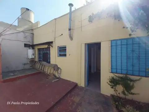 Depto Tipo Casa en Alquiler de 2 ambientes
