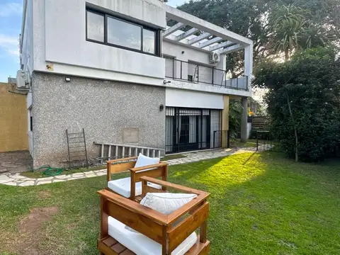 Casa en Alquiler de 4 dormitorios