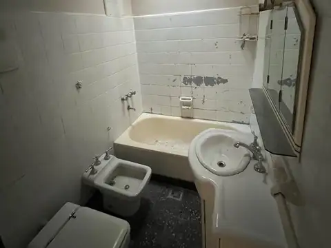 Depto Tipo Casa en Venta 45 años