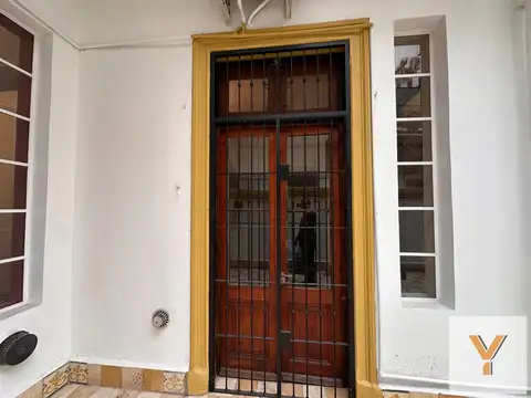 Depto Tipo Casa en Alquiler de 2 dormitorios
