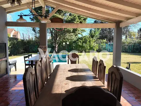 Venta de Casa Campos de Álvarez, Moreno